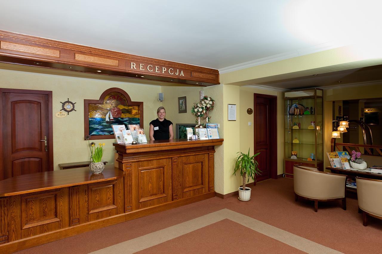 Jantar-Spa Kompleks Wypoczynkowo-Rehabilitacyjny Niechorze Ngoại thất bức ảnh